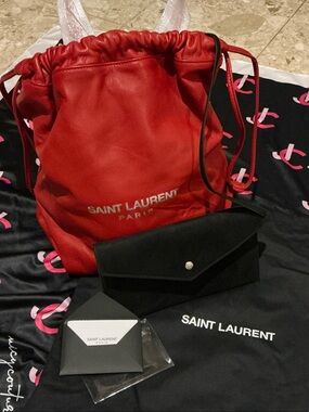 Authentic YSL Saint Laurent Teddy a medium shoulder bucket bag Red Lambskin, new